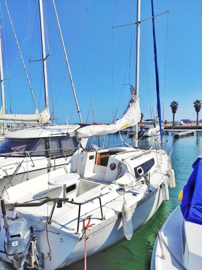 Hotel Voilier A Quai Au Calme Canet-en-Roussillon Exteriér fotografie